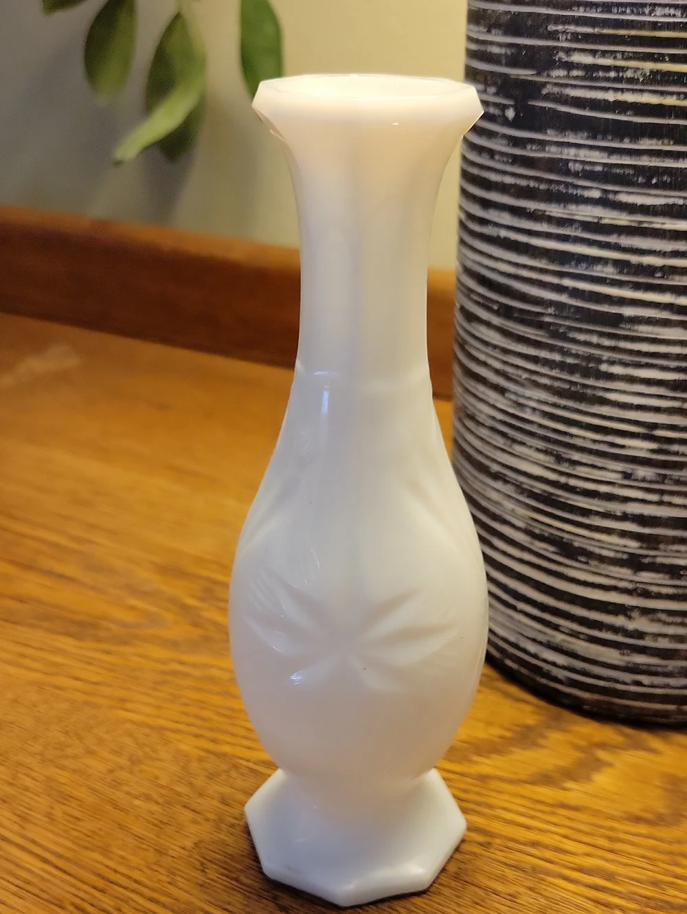 N/A vintage white